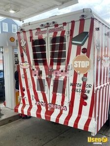 1989 Step Van Soft Serve Truck Ice Cream Truck Awning Connecticut Gas Engine for Sale