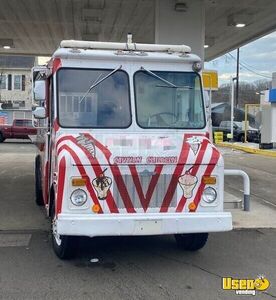 1989 Step Van Soft Serve Truck Ice Cream Truck Concession Window Connecticut Gas Engine for Sale