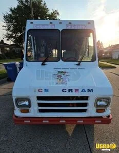 1989 Umc Utilomaster Aeromate Step Van Ice Cream Truck Propane Tank Michigan Gas Engine for Sale
