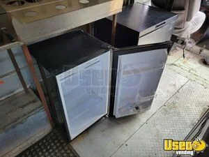 1989 Utilimaster Snowball Truck Transmission - Manual Texas for Sale