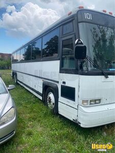 1990 102c3 Coach Bus Coach Bus Multiple Tvs Illinois Diesel Engine for Sale