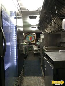 1990 380 Kitchen Food Truck All-purpose Food Truck Steam Table Massachusetts Diesel Engine for Sale