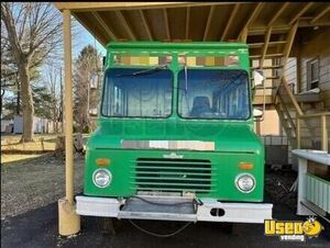 1990 All-purpose Food Truck Concession Window Pennsylvania Gas Engine for Sale