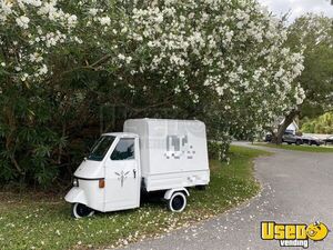 1990 Ape Coffee & Beverage Truck Concession Window Florida Gas Engine for Sale