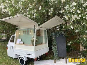 1990 Ape Coffee & Beverage Truck Exterior Lighting Florida Gas Engine for Sale