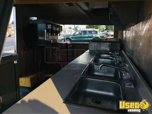 1990 Class 4 Food Concession Trailer Concession Trailer Reach-in Upright Cooler Oregon for Sale