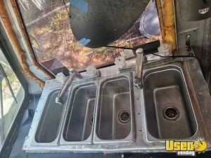 1990 Food Truck All-purpose Food Truck Electrical Outlets Florida Gas Engine for Sale