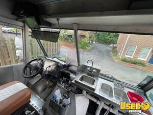 1990 Food Truck All-purpose Food Truck Exterior Customer Counter Virginia Gas Engine for Sale