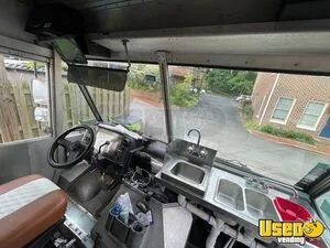 1990 Food Truck All-purpose Food Truck Exterior Customer Counter Virginia Gas Engine for Sale