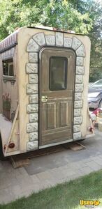 1990 H Beverage - Coffee Trailer Insulated Walls Ontario for Sale