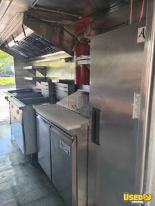 1990 Kitchen Food Truck All-purpose Food Truck Propane Tank Maryland Gas Engine for Sale