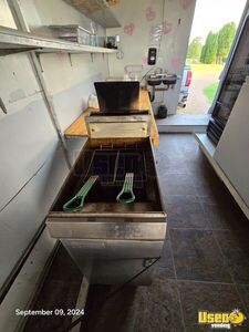 1990 Kitchen Trailer Kitchen Food Trailer Fryer Wisconsin for Sale