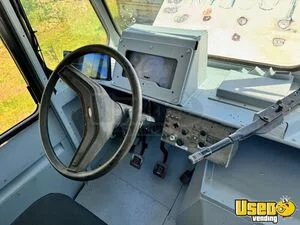 1990 Kurbmaster Stepvan 17 Michigan Diesel Engine for Sale