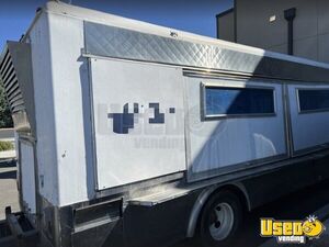 1990 P30 All-purpose Food Truck All-purpose Food Truck Insulated Walls Utah Gas Engine for Sale