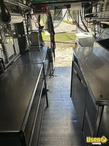 1990 P30 All-purpose Food Truck Chef Base Florida Gas Engine for Sale