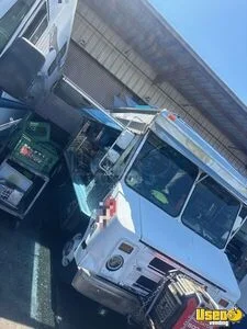1990 P30 All-purpose Food Truck Concession Window California for Sale