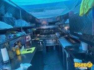 1990 P30 All-purpose Food Truck Exterior Customer Counter California for Sale