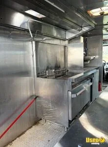 1990 P30 All-purpose Food Truck Exterior Customer Counter Pennsylvania Gas Engine for Sale