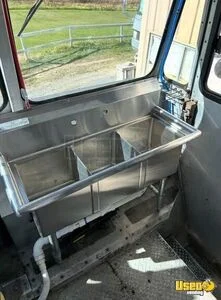 1990 P30 All-purpose Food Truck Flatgrill Pennsylvania Gas Engine for Sale