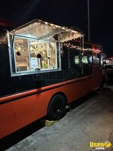 1990 P30 All-purpose Food Truck Insulated Walls Florida Gas Engine for Sale