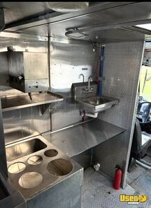 1990 P30 All-purpose Food Truck Oven Pennsylvania for Sale