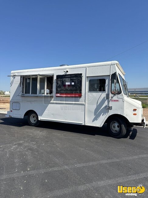 1990 P30 All-purpose Food Truck Texas Gas Engine for Sale