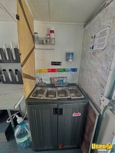 1990 P30 Coffee & Beverage Truck Fresh Water Tank Connecticut Gas Engine for Sale