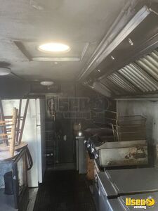 1990 P30 Kitchen Food Truck All-purpose Food Truck Generator Colorado Gas Engine for Sale