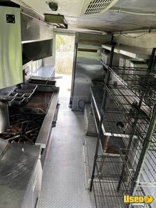1990 P30 Step Van Kitchen Food Truck All-purpose Food Truck Diamond Plated Aluminum Flooring Texas Gas Engine for Sale