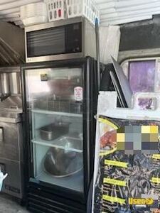 1990 P30 Step Van Kitchen Food Truck All-purpose Food Truck Fire Extinguisher Florida Gas Engine for Sale