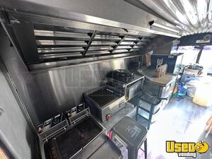 1990 P30 Step Van Kitchen Food Truck All-purpose Food Truck Flatgrill Florida Gas Engine for Sale