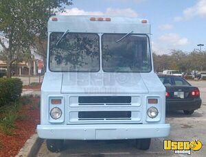 Ready to Serve Used Chevrolet P30 Step Van Kitchen Food Truck with Pro-Fire for Sale in Florida!