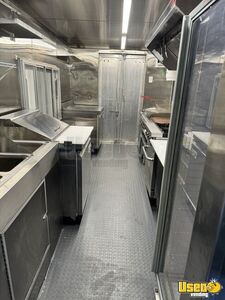 1990 P35 All-purpose Food Truck Warming Cabinet New Jersey Gas Engine for Sale