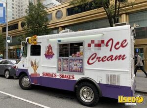 1990 P35 Step Van Ice Cream Truck Ice Cream Truck New York for Sale