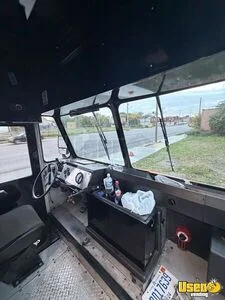1990 Ps6500 All-purpose Food Truck Diamond Plated Aluminum Flooring Michigan Gas Engine for Sale