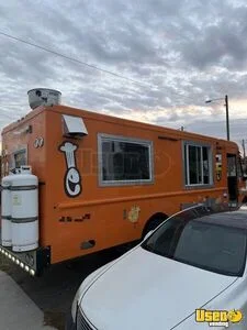 1990 Ps6500 All-purpose Food Truck Insulated Walls Michigan Gas Engine for Sale