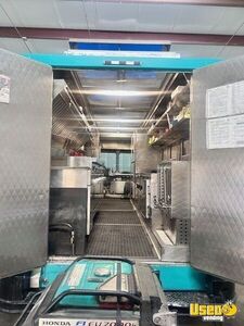1990 Step Van All-purpose Food Truck Stainless Steel Wall Covers Tennessee Gas Engine for Sale