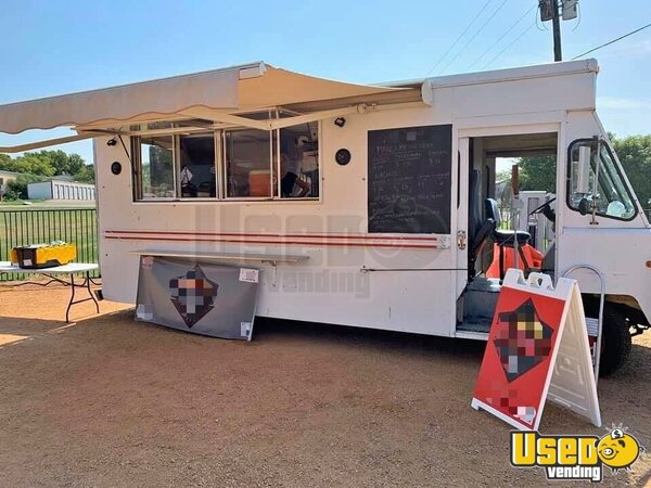 1990 Step Van Barbecue Food Truck Barbecue Food Truck Texas Diesel Engine for Sale
