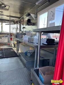 1990 Step Van Kitchen Food Truck All-purpose Food Truck Flatgrill North Carolina Diesel Engine for Sale