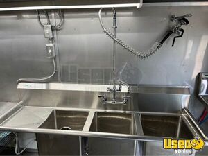 1990 Step Van Kitchen Food Truck All-purpose Food Truck Interior Lighting Colorado Diesel Engine for Sale