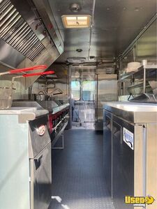 1990 Step Van Kitchen Food Truck All-purpose Food Truck Prep Station Cooler Washington for Sale