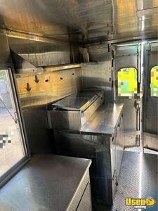 1990 Step Van Kitchen Food Truck All-purpose Food Truck Propane Tank Florida Diesel Engine for Sale