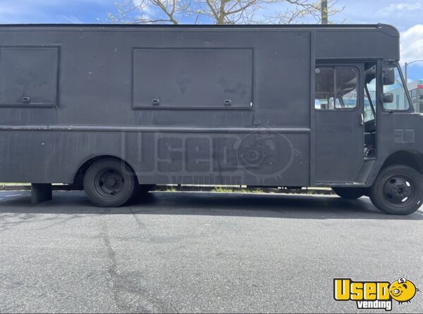 1990 Step Van Kitchen Food Truck All-purpose Food Truck Washington Diesel Engine for Sale