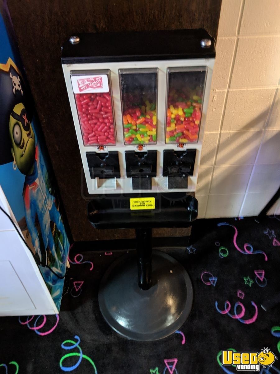 Used Ultra Vend Gumball Machines Bulk Candy Vending 