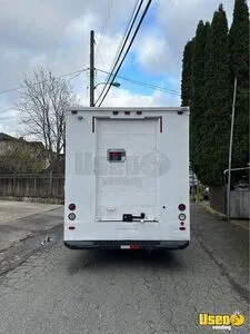1990 Utilimaster Stepvan Transmission - Manual British Columbia Diesel Engine for Sale