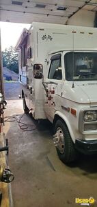 1990 Vandura 3500 All-purpose Food Truck Awning Connecticut Gas Engine for Sale