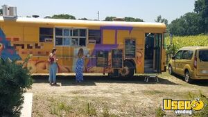 1991 Bus Pizza Food Truck Pizza Food Truck Triple Sink California Diesel Engine for Sale