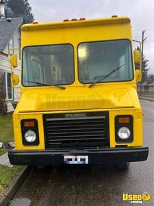 1991 Grumman Coffee & Beverage Truck Diamond Plated Aluminum Flooring Washington Gas Engine for Sale
