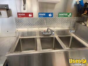 1991 Harvester All-purpose Food Truck Awning Indiana for Sale