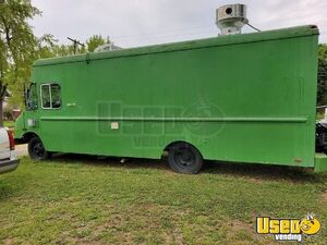 1991 Kitchen Food Truck All-purpose Food Truck Air Conditioning North Carolina Gas Engine for Sale